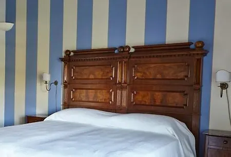 Agrigturismo Monte Cicogna مزرعة للإقامة Moniga del Garda