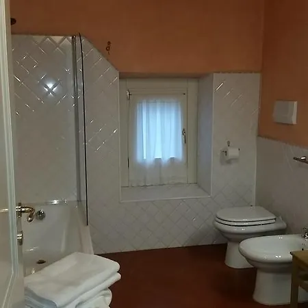 مزرعة للإقامة Agrigturismo Monte Cicogna *