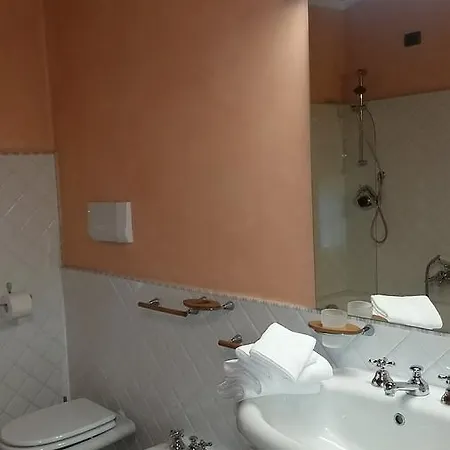 Agrigturismo Monte Cicogna مزرعة للإقامة